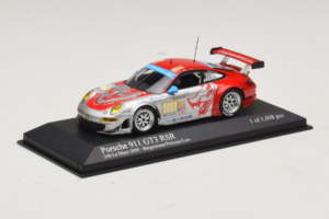 Porsche 911 997 GT3 RSR #80 J. Bergmeister / S. Neiman / D. Law 24 Hours of Le Mans 2009 Minichamps 1:43 400096980 Kov – obrázok 2 z 4