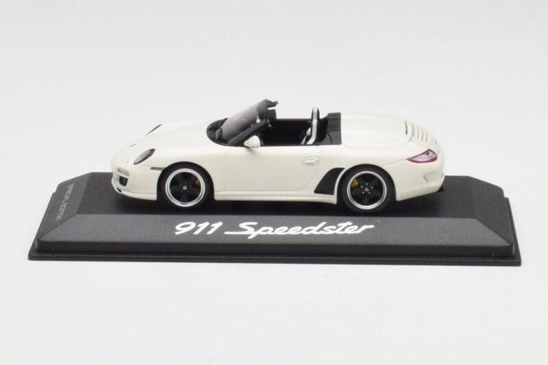 Porsche 911 997 Speedster Biely Minichamps 1:43 WAP0200290B Kov