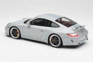 Porsche 911 997 Sport Classic GT Spirit 1:18 GT047 Živica – obrázok 5 z 6