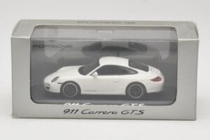 Porsche 911 997.2 Carrera GTS Biely Minichamps 1:43 WAP0200200B Kov – obrázok 4 z 4