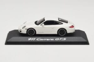 Porsche 911 997.2 Carrera GTS Biely Minichamps 1:43 WAP0200200B Kov