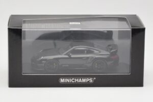 Porsche 911 997.2 GT2 RS Čierny s Čiernymi Ráfkami Minichamps 1:43 400069404 Kov – obrázok 4 z 4