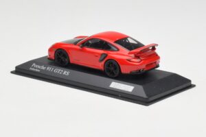 Porsche 911 997.2 GT2 RS Červený s Čiernymi Ráfkami Minichamps 1:43 400069407 Kov – obrázok 3 z 4
