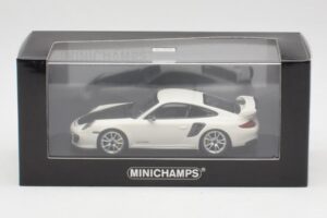 Porsche 911 997.2 GT2 RS Biely so Striebornými Ráfkami Minichamps 1:43 400069405 Kov – obrázok 4 z 4