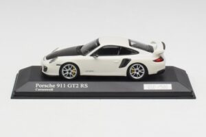 Porsche 911 997.2 GT2 RS Biely so Striebornými Ráfkami Minichamps 1:43 400069405 Kov