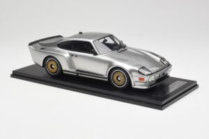 Porsche 911 930 Almeras Biturbo 3.3 Strieborný Kess 1:18 KE18005B Živica – obrázok 4 z 6