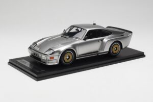 Porsche 911 930 Almeras Biturbo 3.3 Strieborný Kess 1:18 KE18005B Živica