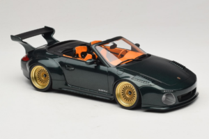Porsche 911 992 Cabriolet Old & New Tokyo Auto Salon GT Spirit 1:18 GT548 Živica – obrázok 4 z 6