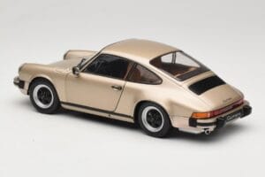 Porsche 911 Carrera 3.2 Bronzový Solido 1:18 S1802602 Kov – obrázok 7 z 8