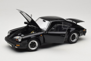 Porsche 911 Carrera 3.2 Čierny Minichamps 1:18 100063060-R1 Kov – obrázok 2 z 8