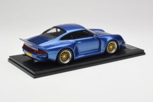 Porsche 911 993 Almeras GT1 Modrý Kess 1:18 KE18004A Živica – obrázok 2 z 6