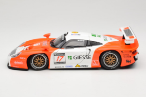 Porsche 911 GT1 Marlboro #17 E. Collard / M. Baldi FIA GT Championship 1997 UT Models 1:18 39722 Kov – obrázok 4 z 8