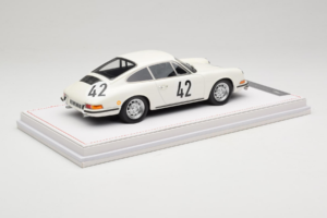 Porsche 911 S #42 R. Buchet / H. Linge Auguste Veuillet 24 Hours of Le Mans Class Winner 1967 IVY 1:18 REMC006 Živica – obrázok 3 z 6
