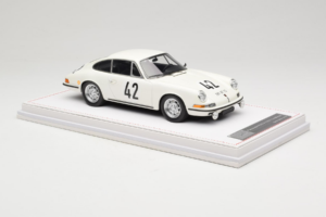 Porsche 911 S #42 R. Buchet / H. Linge Auguste Veuillet 24 Hours of Le Mans Class Winner 1967 IVY 1:18 REMC006 Živica – obrázok 4 z 6