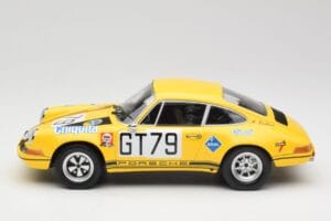 Porsche 911 S Racing Team AAW #79 H. Frohlich / P. Toivonen 1000km Nurburgring 1971 Minichamps 1:18 107706879 Živica – obrázok 3 z 6