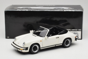Porsche 911 SC Kabriolet Biely Minichamps 1:18 100063031 Kov – obrázok 8 z 8
