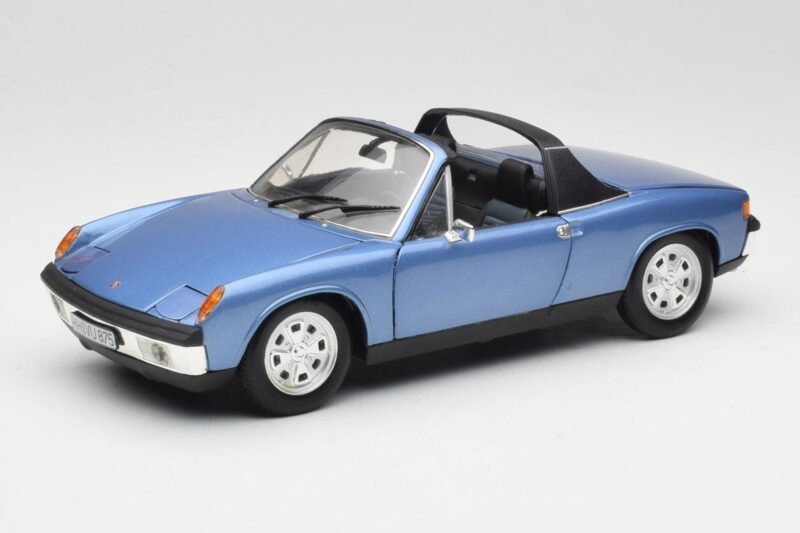 Porsche 914 Modrý Revell 1:18 08975 Kov