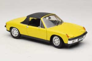Porsche 914 Žltý Revell 1:18 8976 Kov – obrázok 6 z 8