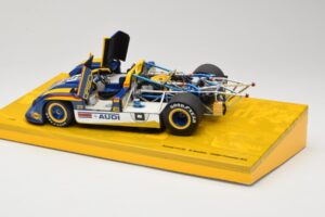 Porsche 917/30 #6 Penske Racing M. Donohue Can-Am Champion 1973 Minichamps 1:18 186736006 Kov – obrázok 5 z 8