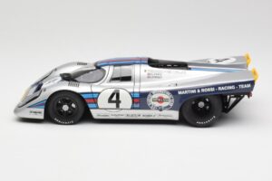 Porsche 917K Martini #4 V. Elford / G. Van Lennep 24 Hours of Daytona 1971 AUTOart 1:18 87182 Kov – obrázok 4 z 8