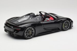 Porsche 918 Spyder Čadič Čierna Metalíza Minichamps 1:18 110062431 Kov – obrázok 3 z 8