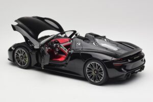 Porsche 918 Spyder Čadič Čierna Metalíza Minichamps 1:18 110062431 Kov – obrázok 5 z 8