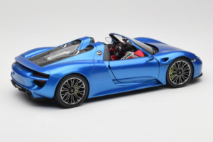 Porsche 918 Spyder Blue Metallic Minichamps 1:18 110062432 Kov – obrázok 3 z 8