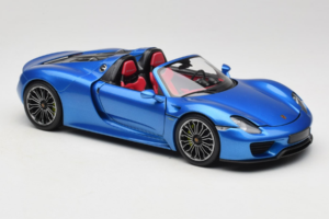 Porsche 918 Spyder Blue Metallic Minichamps 1:18 110062432 Kov – obrázok 6 z 8