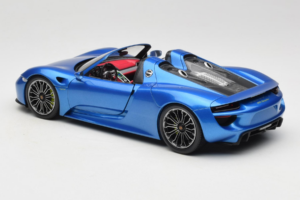 Porsche 918 Spyder Blue Metallic Minichamps 1:18 110062432 Kov – obrázok 7 z 8