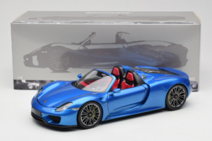 Porsche 918 Spyder Blue Metallic Minichamps 1:18 110062432 Kov – obrázok 8 z 8
