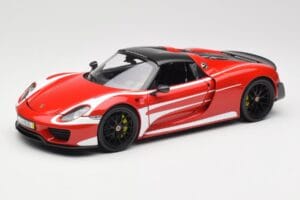 Porsche 918 Spyder Weissach Package Červený & Biele Pruhy Minichamps 1:18 110062442 Kov – obrázok 3 z 9
