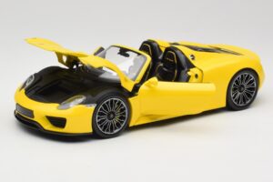 Porsche 918 Spyder Žltý Minichamps 1:18 110062434 Kov – obrázok 2 z 8
