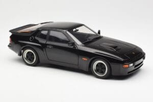 Porsche 924 Carrera GT Čierny AUTOart 1:18 78001 Kov – obrázok 6 z 8