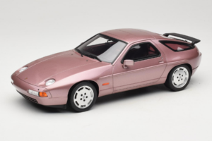 Porsche 928 S Cassis Red Metallic GT Spirit 1:18 GT524 Živica