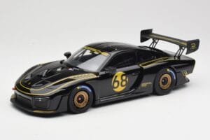Porsche 935/19 Čierny so Zlatými Pruhmi Minichamps 1:18 155067568 Kov