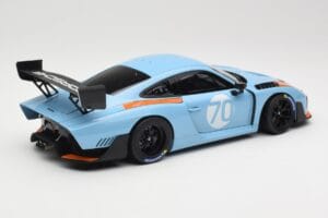 Porsche 935/19 Grello 77 Motorsport Gulf Minichamps 1:18 155067570 Kov – obrázok 3 z 6