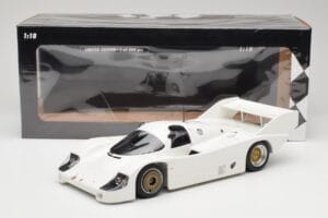Porsche 956K Plain Body 1982 Minichamps 1:18 155826600 Kov – obrázok 6 z 6
