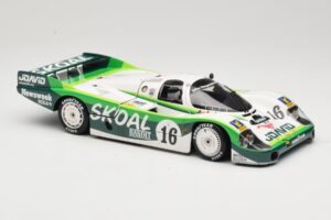 Porsche 956L #16 Skoal Bandit G. Edwards / D. Sears / M. Bleekemolen 24 Hours of Le Mans 1983 Minichamps 1:18 183836916 Kov – obrázok 6 z 8