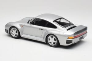 Porsche 959 Strieborný Metalíza Minichamps 1:18 155066201 Kov – obrázok 5 z 6