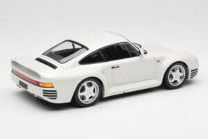 Porsche 959 White Metallic Minichamps 1:18 155066206 Kov – obrázok 2 z 6