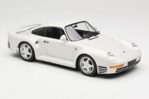 Porsche 959 White Metallic Minichamps 1:18 155066206 Kov – obrázok 4 z 6