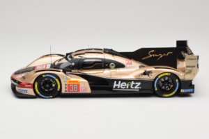 Porsche 963 LMDh #38 Hertz Team JOTA J. Button / P. Hanson Lone Star Le Mans 2024 Norev 1:18 187161 Kov – obrázok 4 z 8