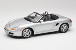 Porsche Boxster 986 Kabriolet Arctic Strieborný Metalíza UT Models 1:18 27852 Kov