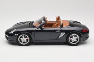 Porsche Boxster S 986 Modrý Maisto 1:18 31123 Kov – obrázok 4 z 8