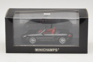 Porsche Boxster 986 S Čierny Minichamps 1:43 400062070 Kov – obrázok 4 z 4