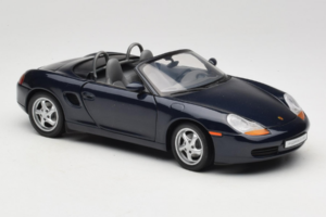 Porsche Boxster 986 S Night Blue UT Models 1:18 WAP021006-R1 Kov – obrázok 6 z 8
