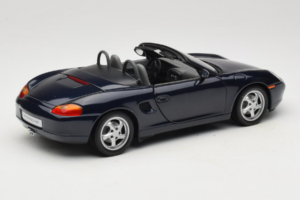 Porsche Boxster S 986 Night Blue UT Models 1:18 WAP021006 Kov – obrázok 2 z 7