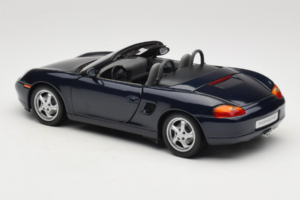 Porsche Boxster S 986 Night Blue UT Models 1:18 WAP021006 Kov – obrázok 6 z 7