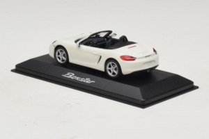 Porsche Boxster 981 Biely Minichamps 1:43 WAP0202000D Kov – obrázok 3 z 5
