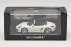 Porsche Boxster 981 Biely Minichamps 1:43 WAP0202000D-R1 Kov – obrázok 4 z 4